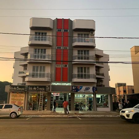 Apto Na Avenida De Piratuba, Proximo Ao Balneario Luaran gambar